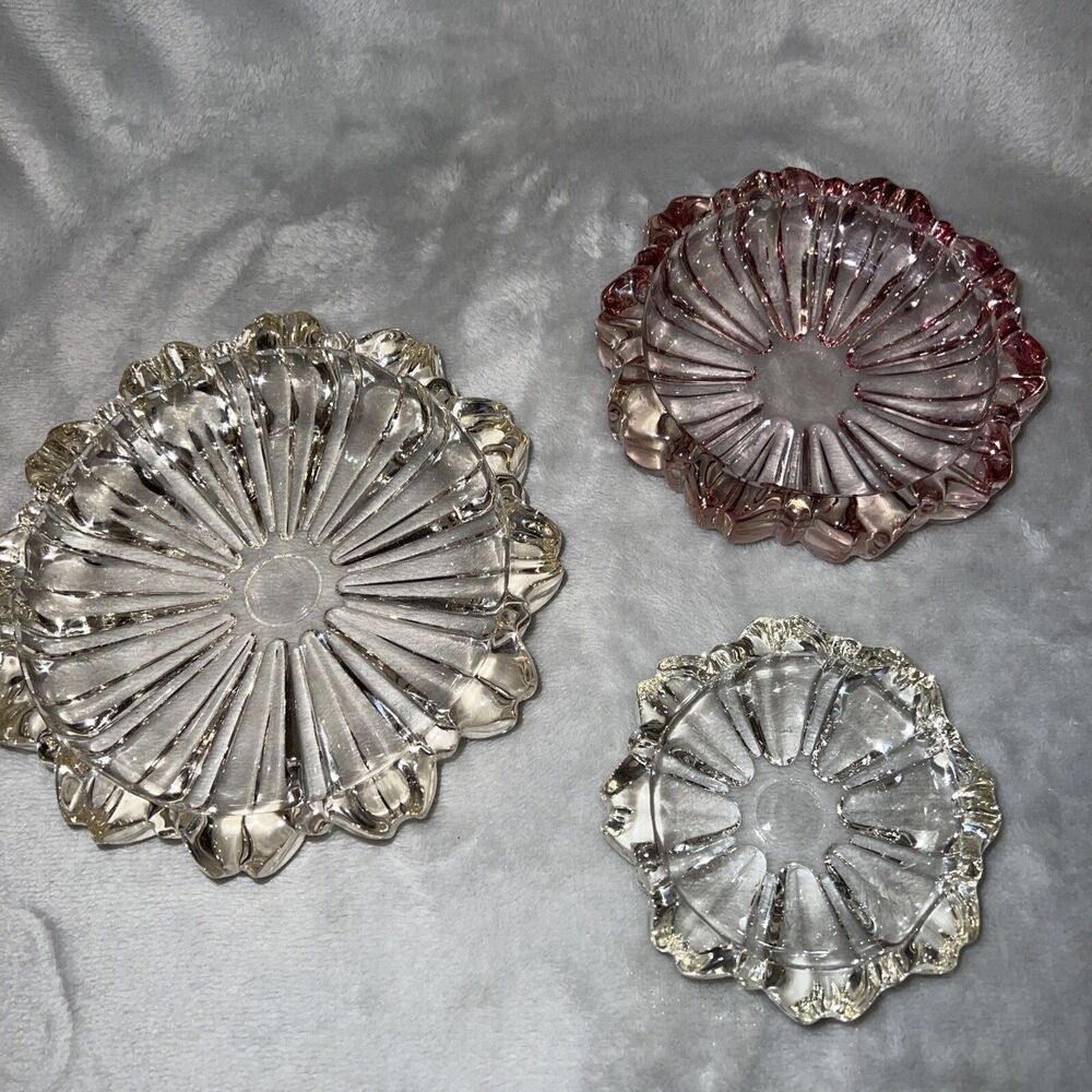 3 Nesting Ashtray MCM Hazel Atlas Rose Clear Glass Round Fluted Vtg Nice